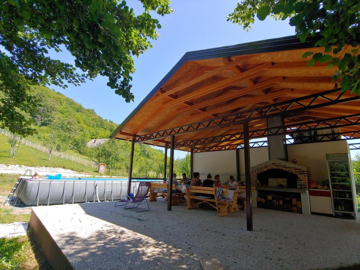 Bihać Kuca U Sumi - Forest House Near National Park Una - Air Spa Lohovo מראה חיצוני תמונה